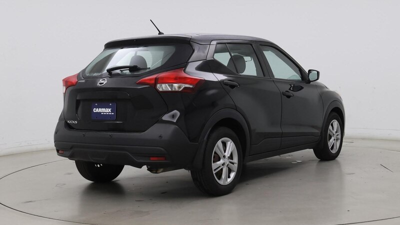 2020 Nissan Kicks S 8