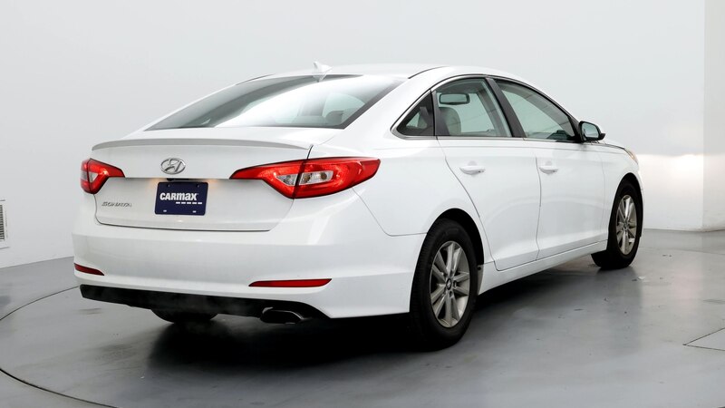 2017 Hyundai Sonata SE 8