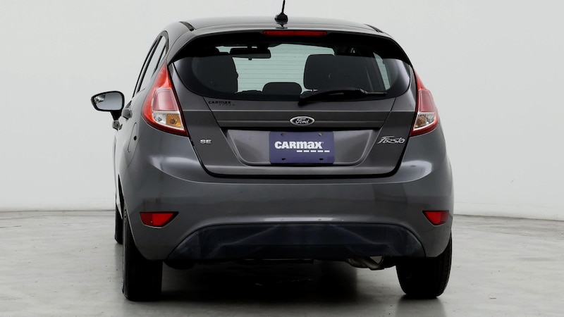 2016 Ford Fiesta SE 6