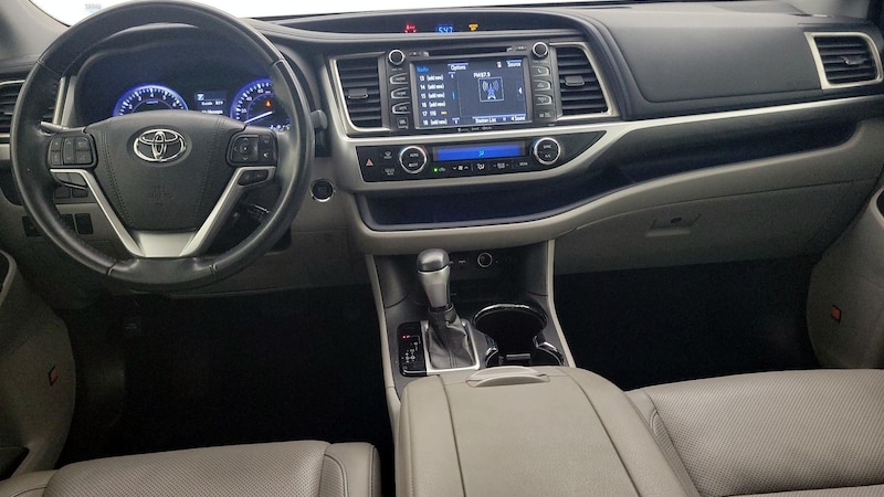 2019 Toyota Highlander Limited 9