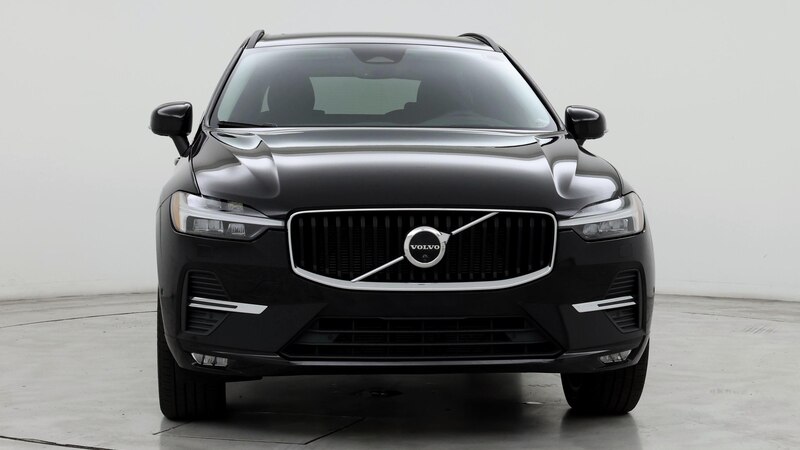 2022 Volvo XC60 B5 Momentum 5