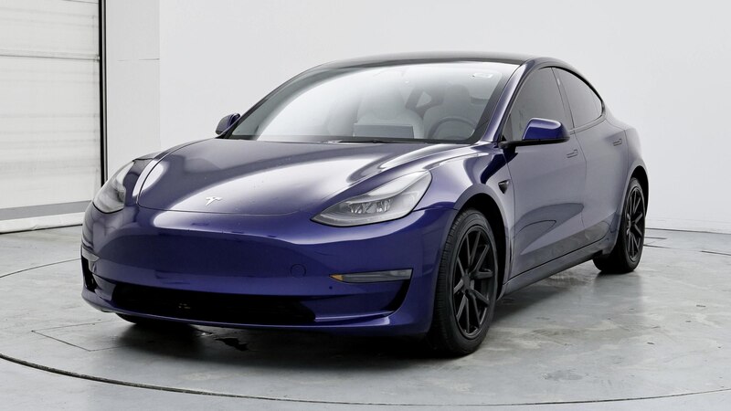 2023 Tesla Model 3  4