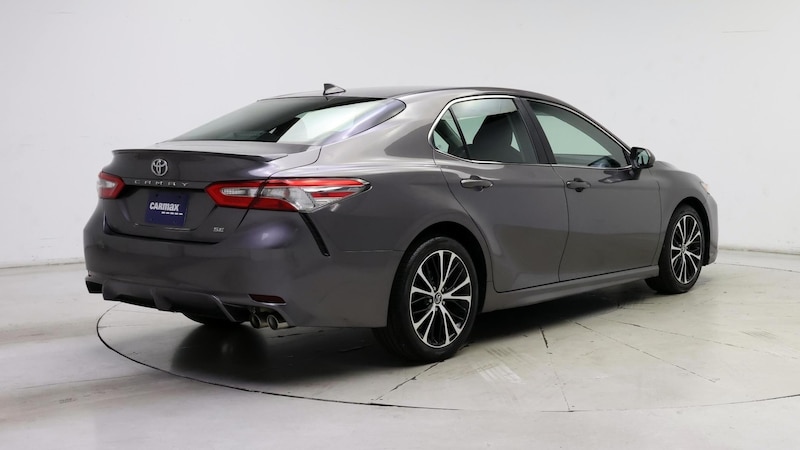 2019 Toyota Camry SE 8