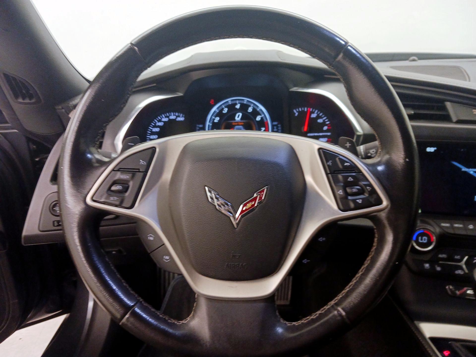 Thumbnail: 2014 Chevrolet Corvette - 10