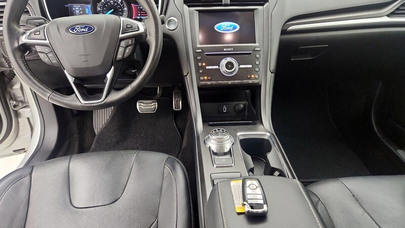 2018 Ford Fusion Titanium 9
