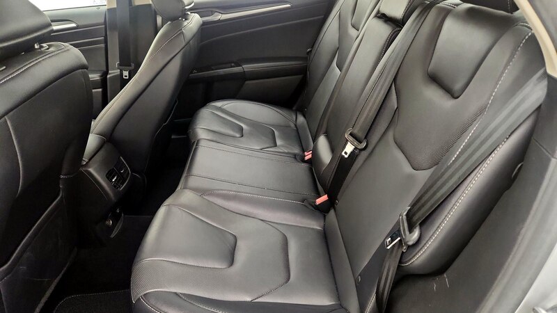 2018 Ford Fusion Titanium 19