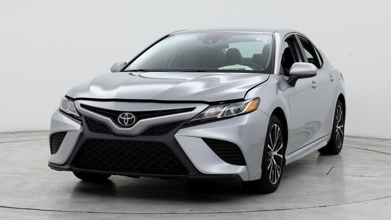 2020 Toyota Camry SE 4