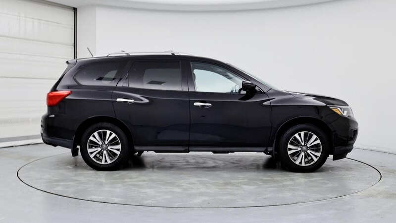 2017 Nissan Pathfinder SL 7