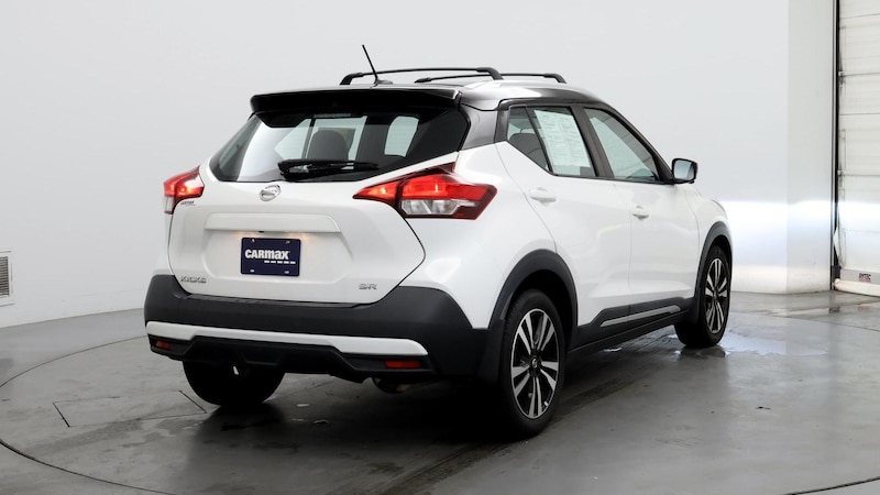 2018 Nissan Kicks SR 8