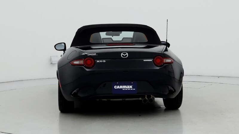 2020 Mazda MX-5 Miata Sport 6