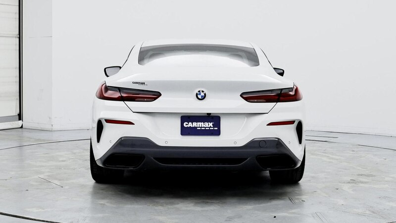 2022 BMW 8 Series 840i 6