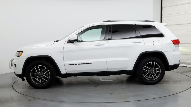 2019 Jeep Grand Cherokee Laredo 3