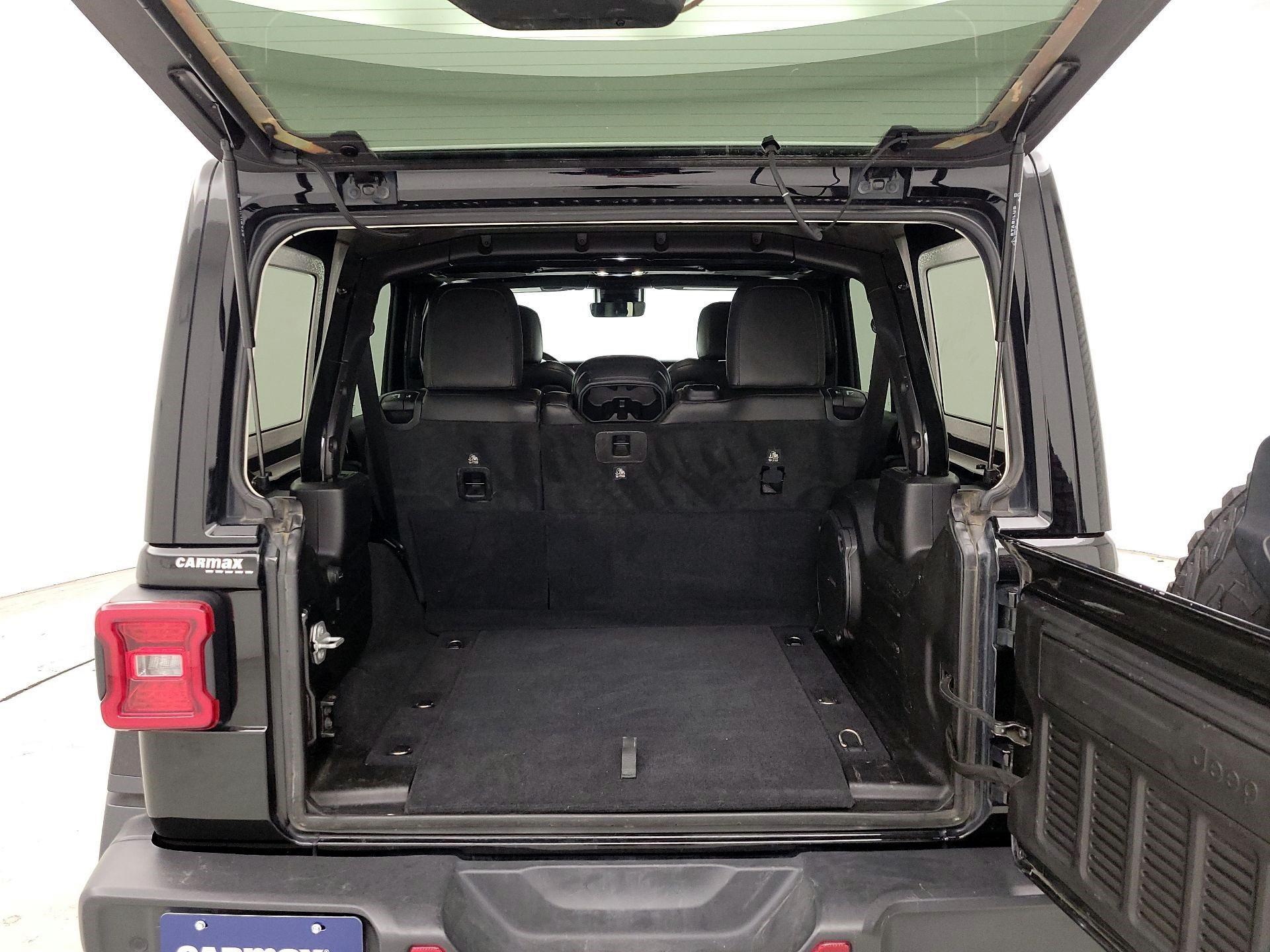Thumbnail: 2019 Jeep Wrangler - 19