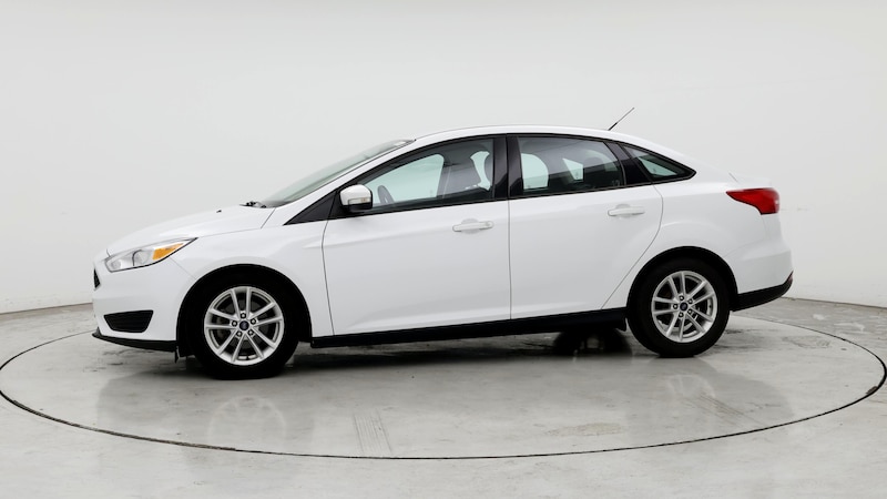 2017 Ford Focus SE 3