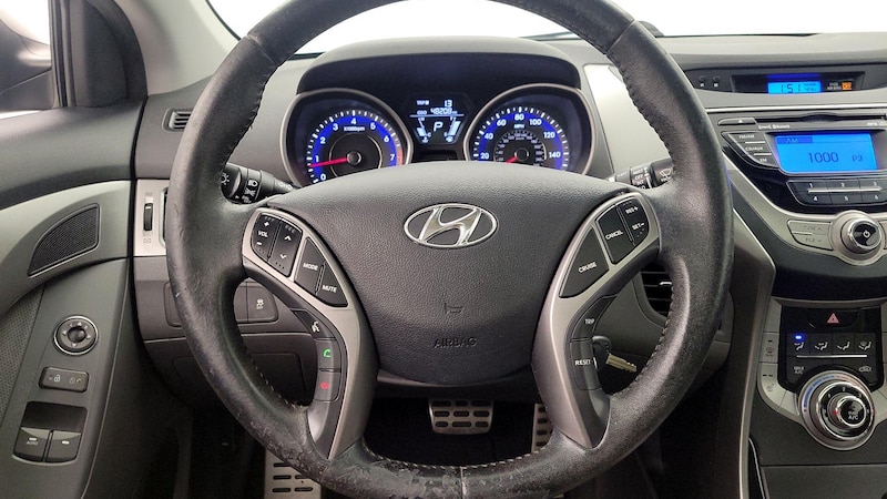 2013 Hyundai Elantra SE 10