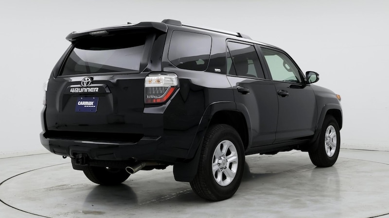 2022 Toyota 4Runner SR5 8