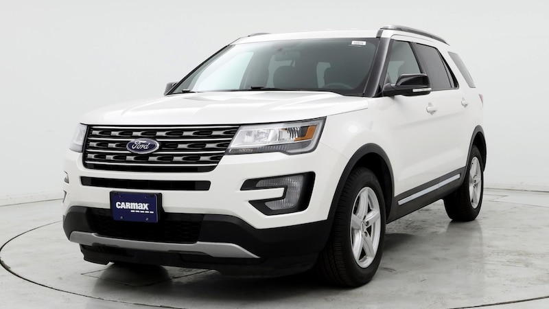 2017 Ford Explorer XLT 4