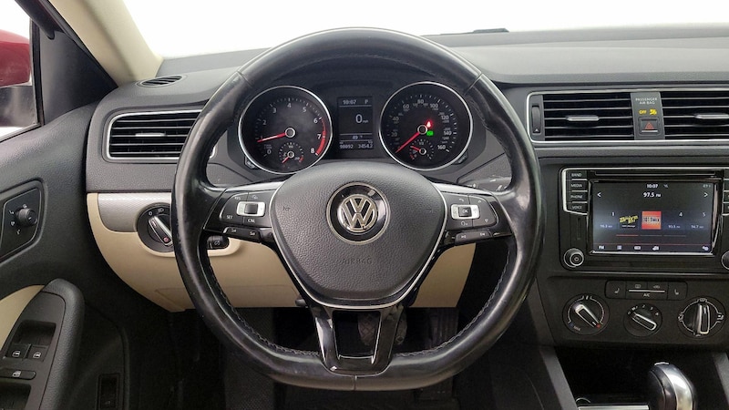 2017 Volkswagen Jetta SE 10