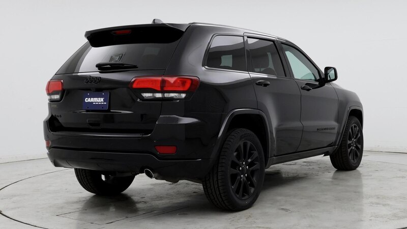 2018 Jeep Grand Cherokee Altitude 8