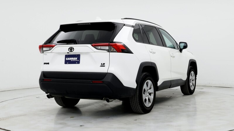 2021 Toyota RAV4 LE 8