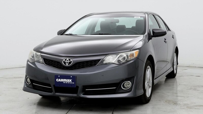 2013 Toyota Camry SE 4