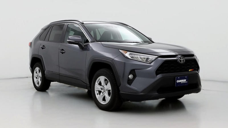 2021 Toyota RAV4 XLE Hero Image