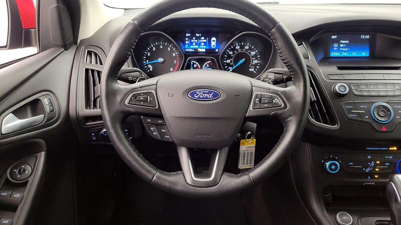 2015 Ford Focus SE 10