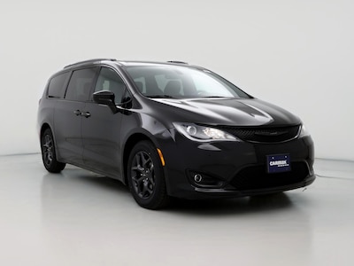 2018 Chrysler Pacifica  -
                Chicago, IL