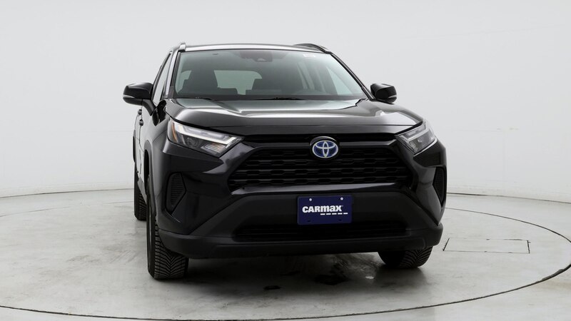 2022 Toyota RAV4 XLE 5