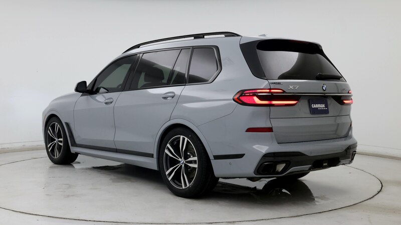 2023 BMW X7 xDrive40i 2