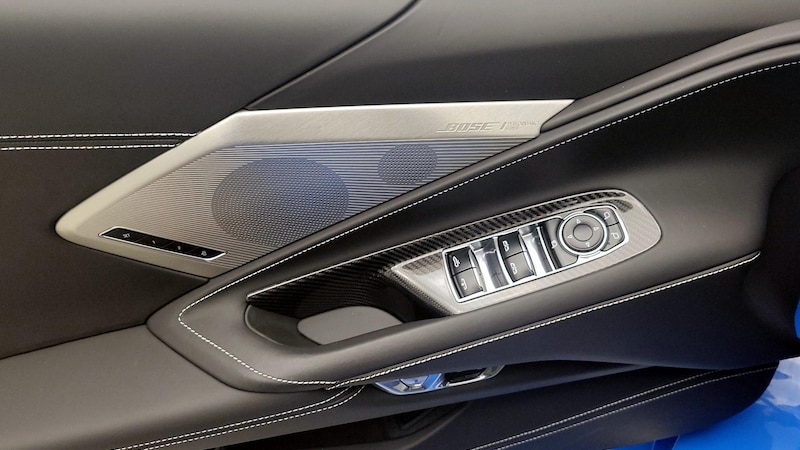 2023 Chevrolet Corvette Stingray 12