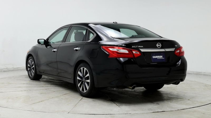 2017 Nissan Altima SV 2