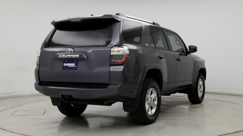 2023 Toyota 4Runner SR5 8