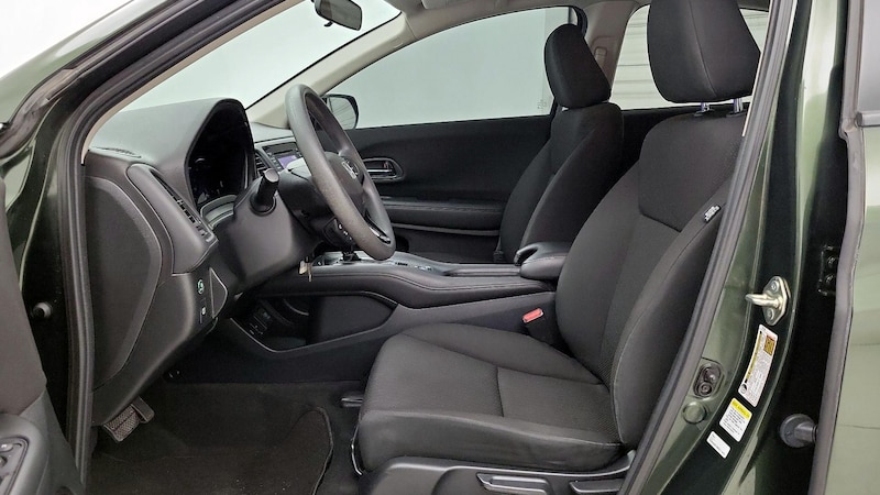 2016 Honda HR-V LX 11