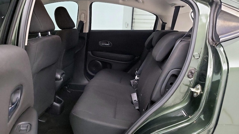 2016 Honda HR-V LX 19