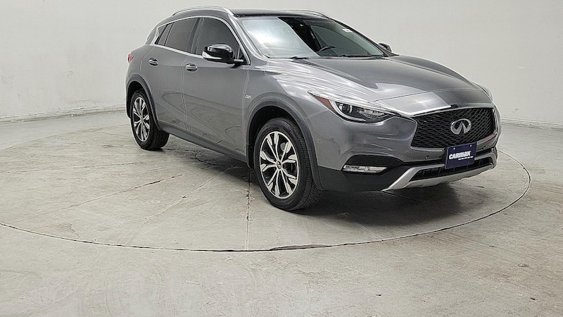 2018 INFINITI QX30 Premium Hero Image