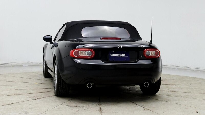 2014 Mazda MX-5 Miata Sport 6