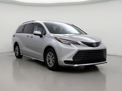 2022 Toyota Sienna LE -
                Indianapolis, IN