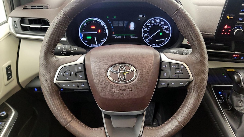 2021 Toyota Sienna Platinum 10