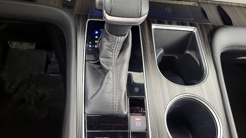 2021 Toyota Sienna Platinum 18