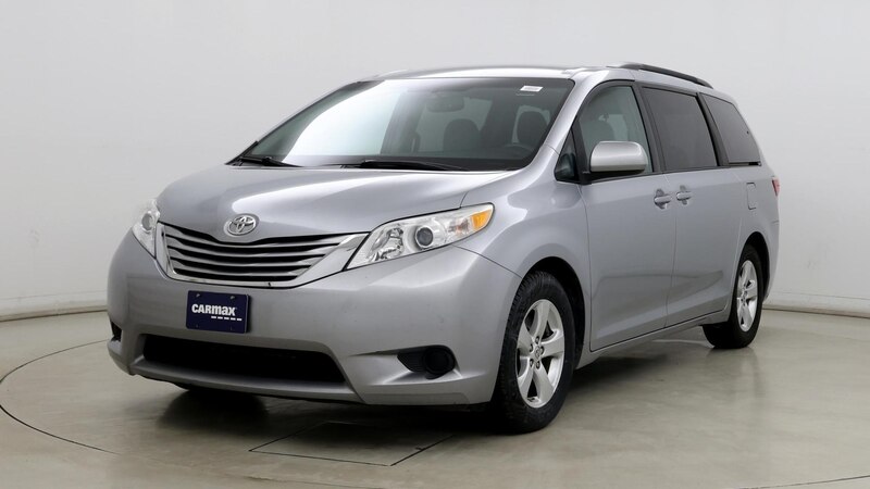 2015 Toyota Sienna LE 4