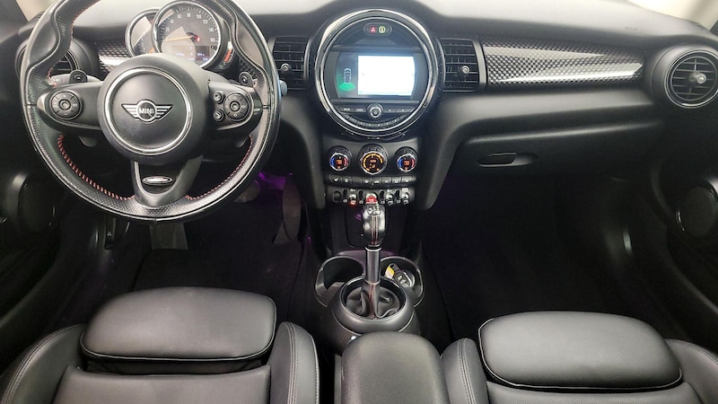 2019 MINI Cooper Hardtop S 9
