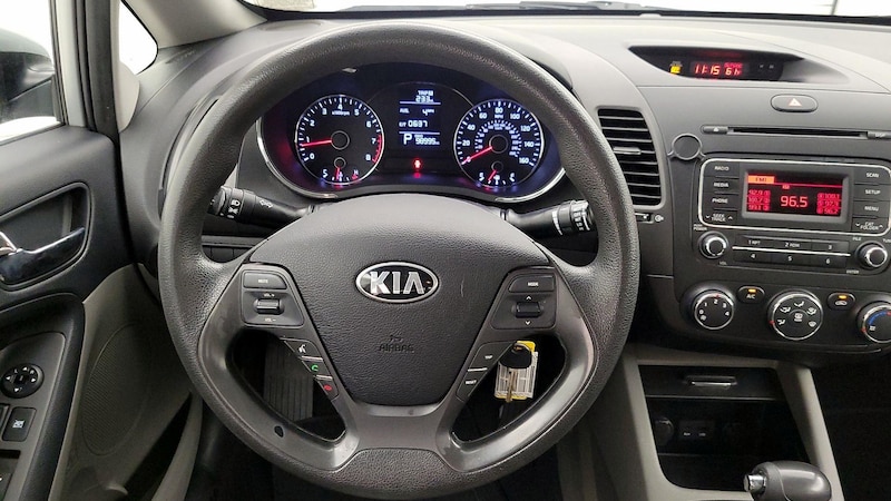 2015 Kia Forte LX 10