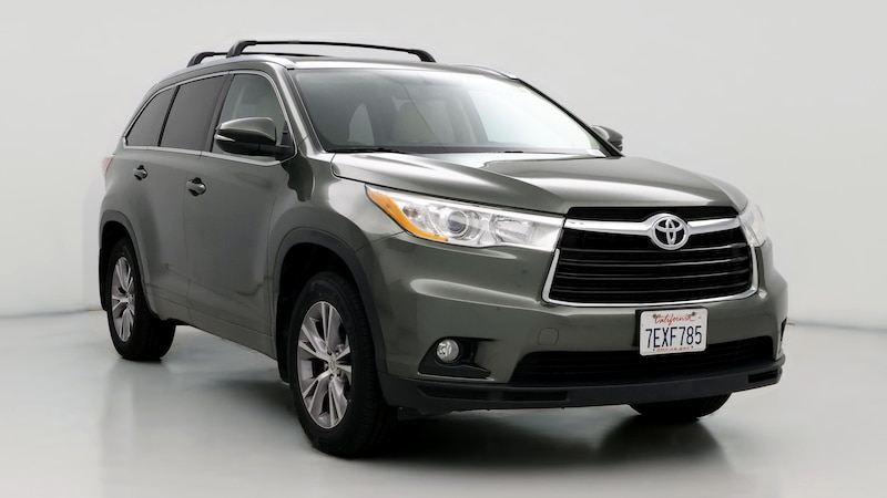 2014 Toyota Highlander XLE Hero Image