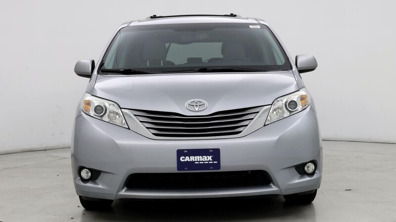 2017 Toyota Sienna XLE 5