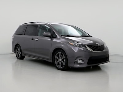 2017 Toyota Sienna SE -
                Bakersfield, CA