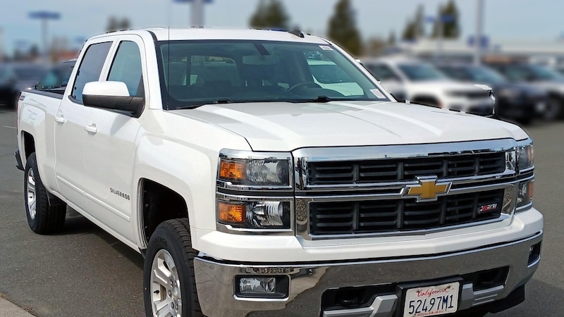 2015 Chevrolet Silverado 1500 LT Z71 Hero Image