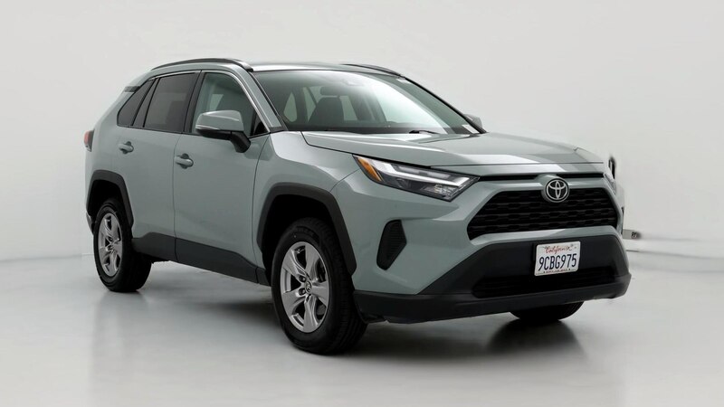 2022 Toyota RAV4 XLE Hero Image