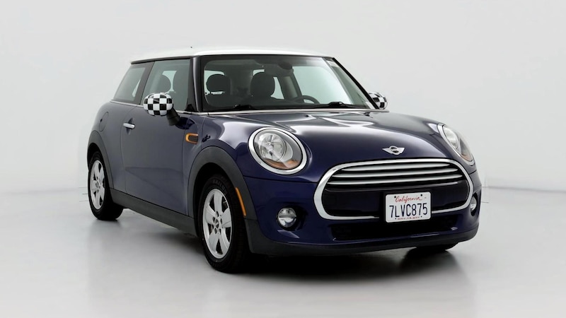 2015 MINI Cooper Hardtop  Hero Image