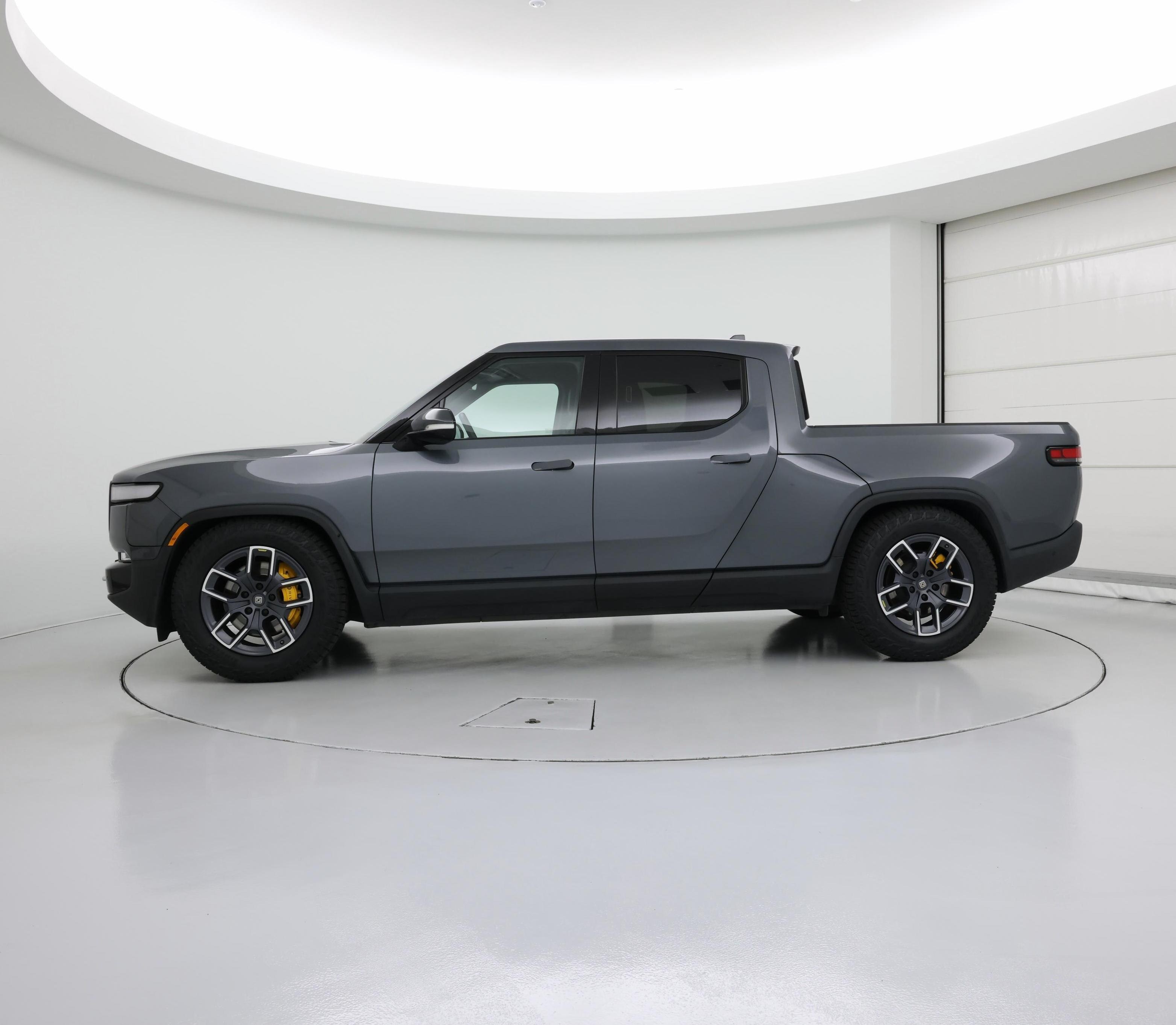 Thumbnail: 2022 Rivian R1T - 3